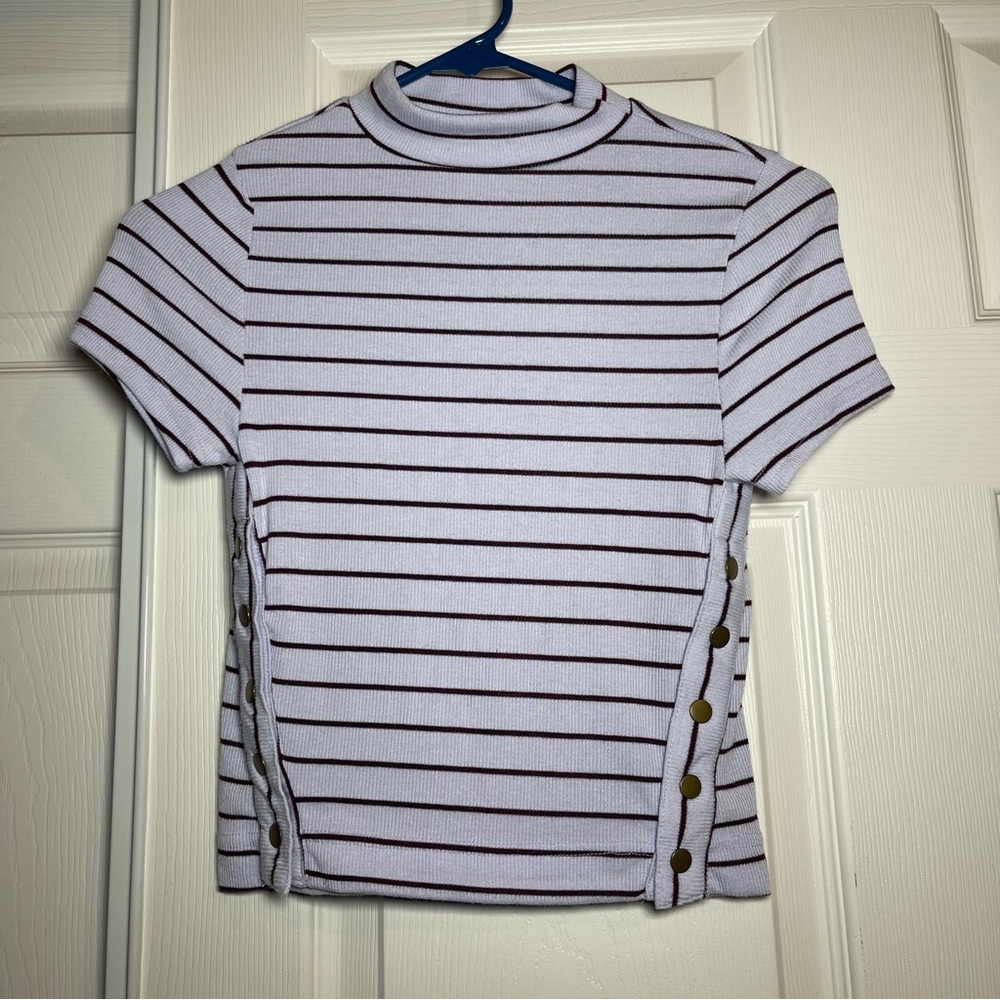 We The Free Mock Neck Lavender Stripped Side Snap Button Short Sleeve T-shirt XS